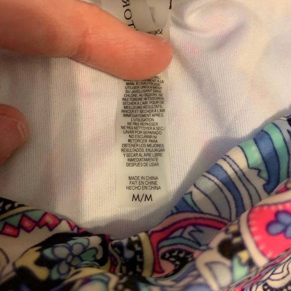 Victoria’s Secret Swimsuit 32B Medium - Picture 3 of 3